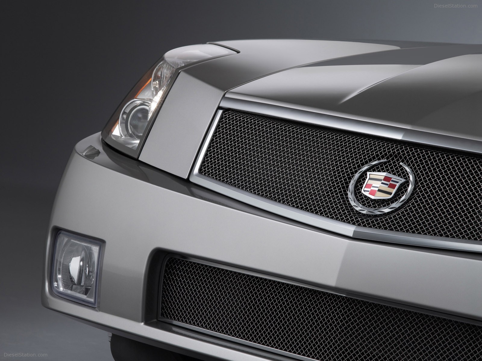 Cadillac XLR V